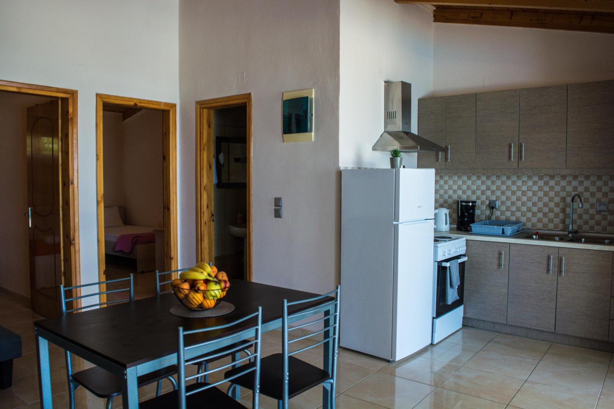 Fanis Seafront Apartments Agios Gordios  Eksteriør billede