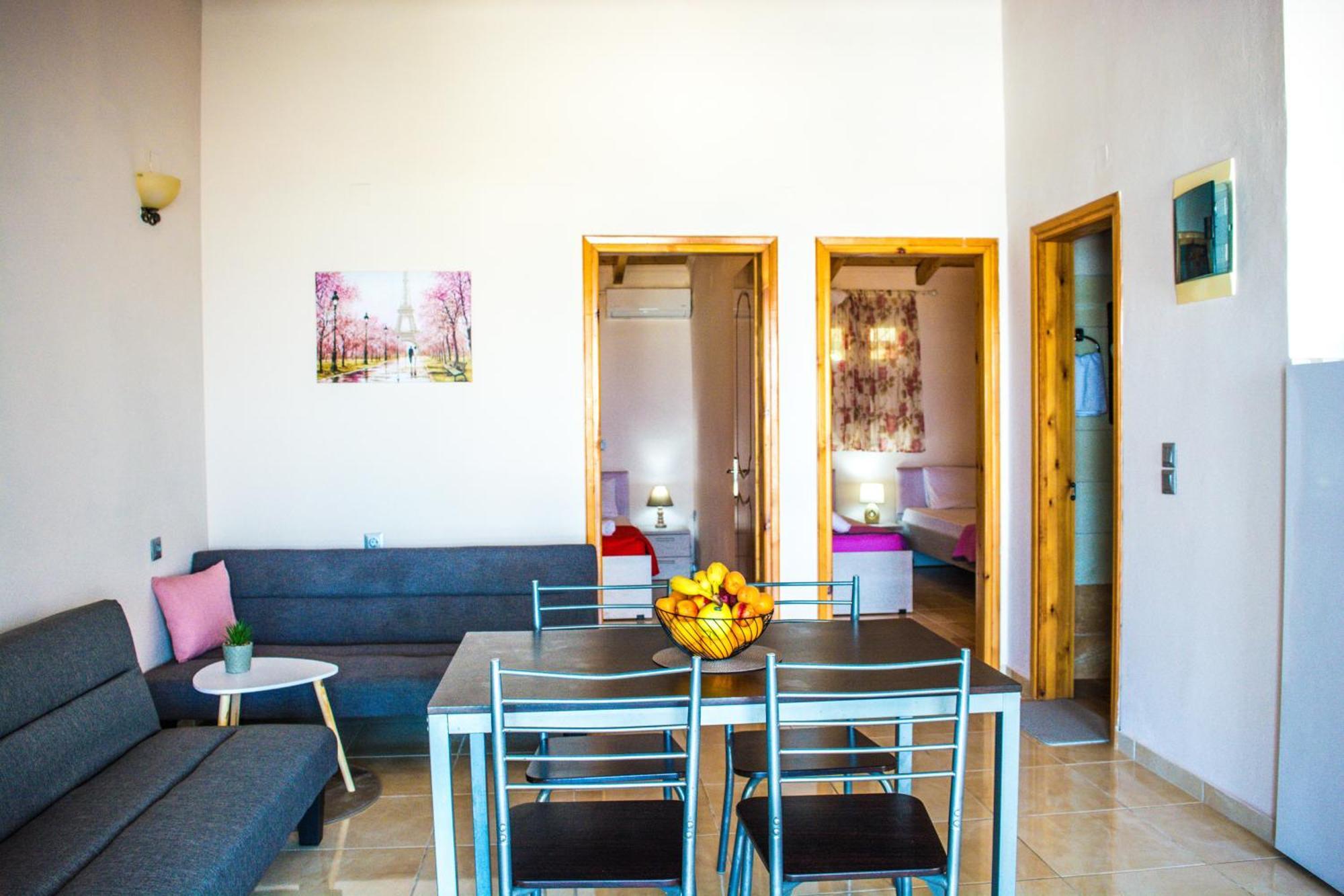 Fanis Seafront Apartments Agios Gordios  Eksteriør billede