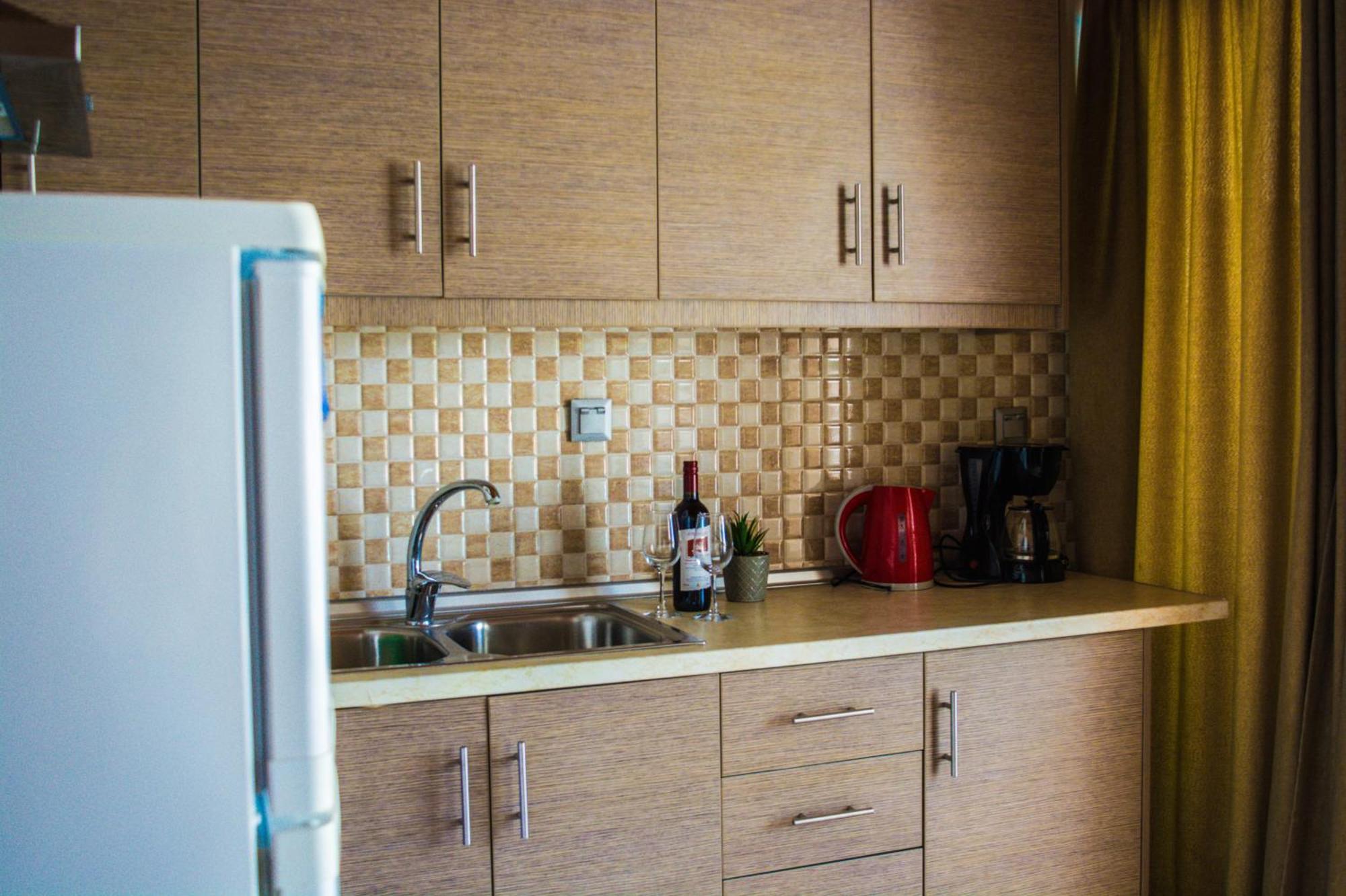 Fanis Seafront Apartments Agios Gordios  Eksteriør billede