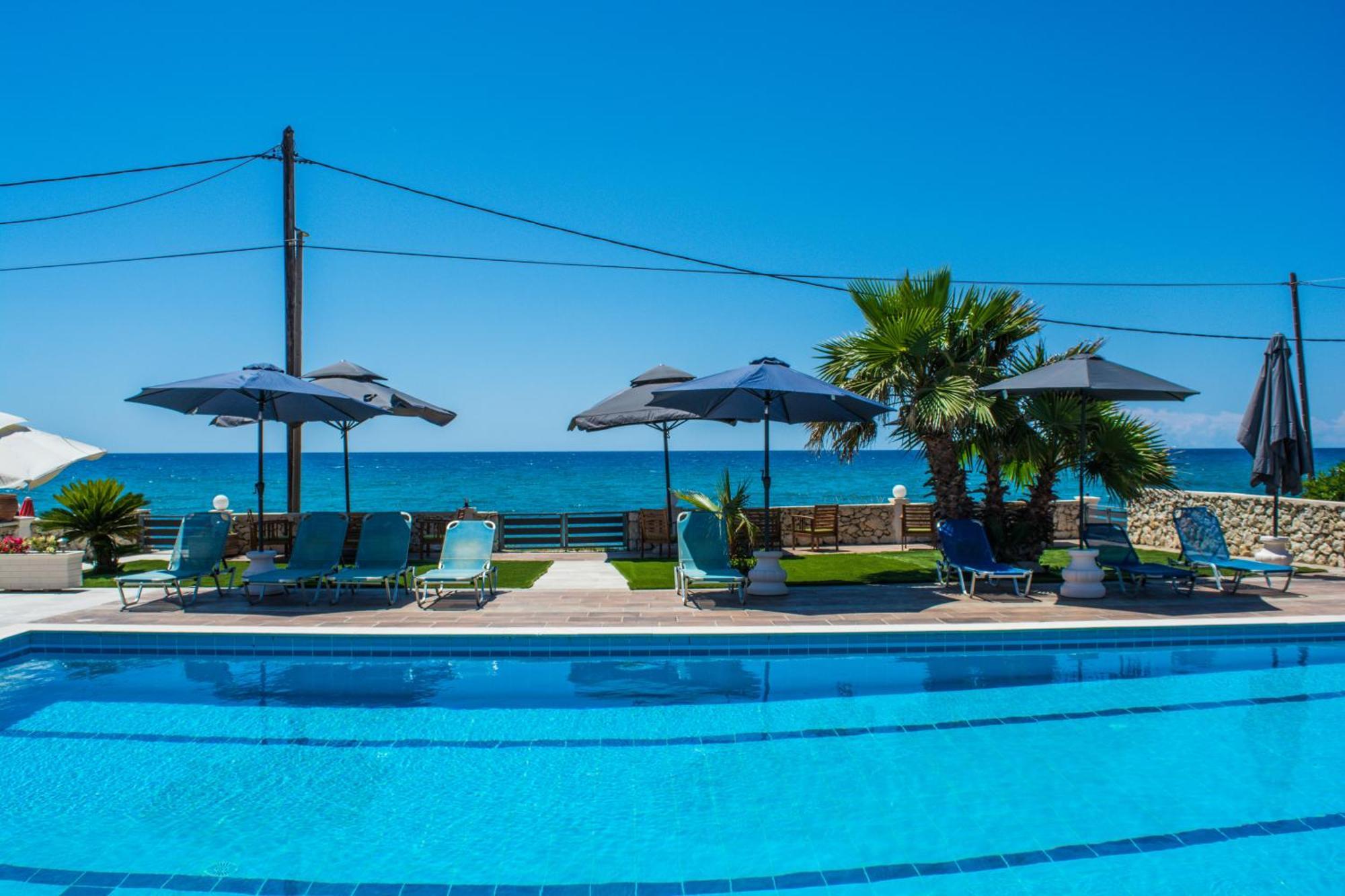 Fanis Seafront Apartments Agios Gordios  Eksteriør billede