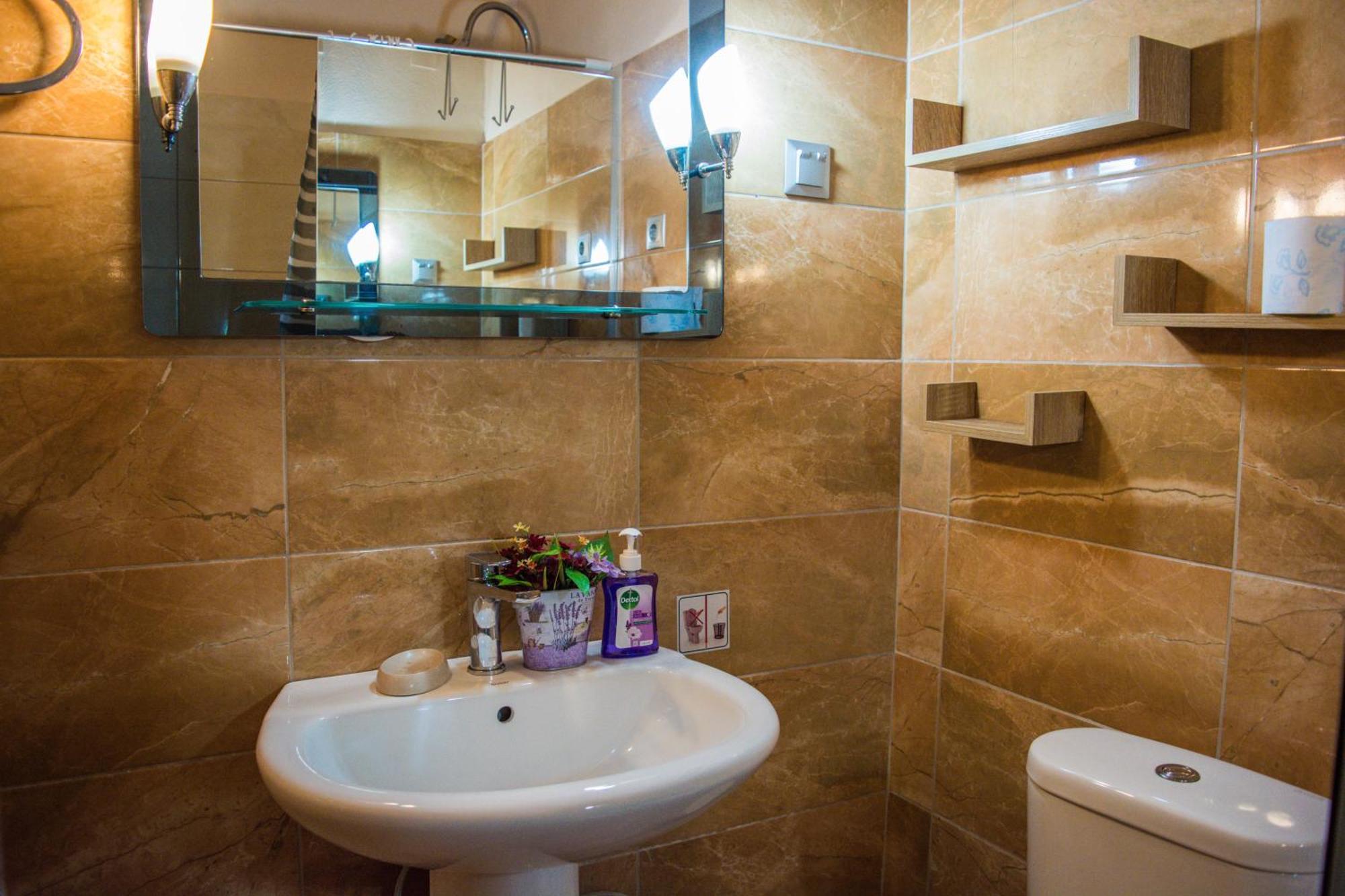 Fanis Seafront Apartments Agios Gordios  Eksteriør billede